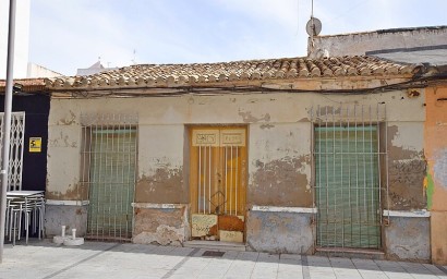 Resale - Land - Torrevieja - Paseo de Torrevieja