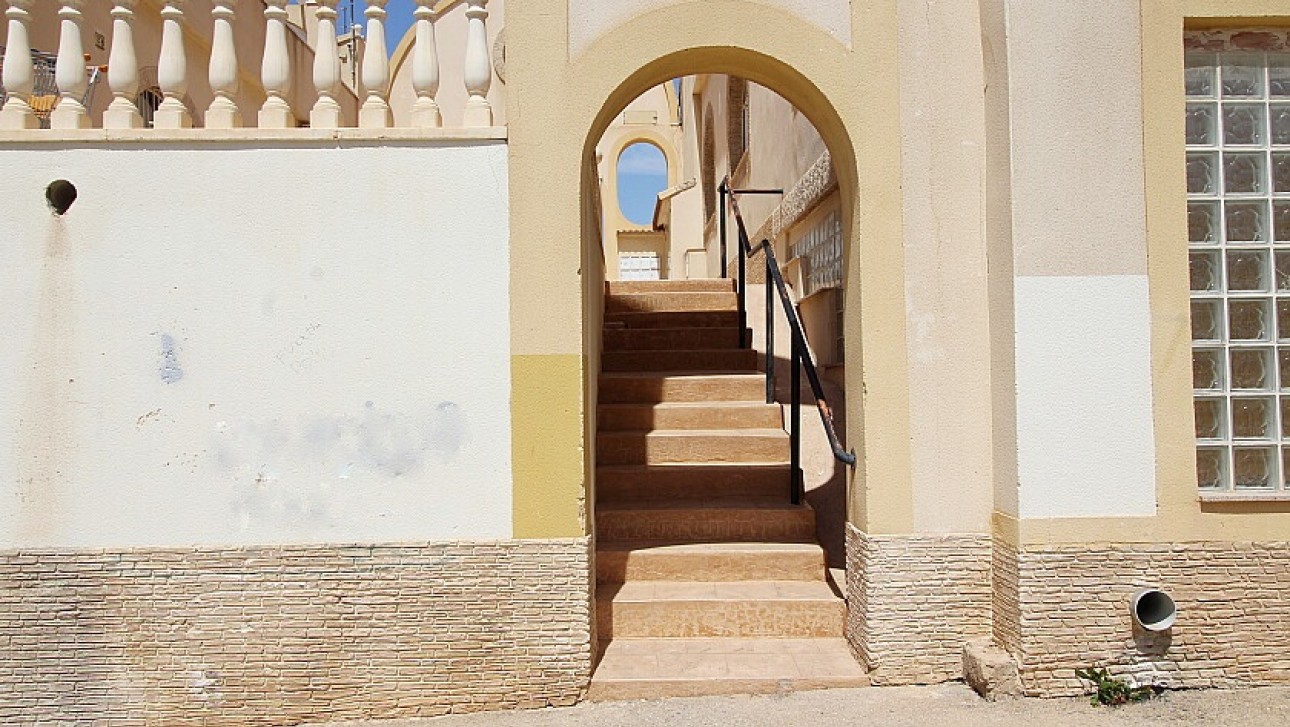 Resale - Commercial - Orihuela Costa - La Zenia