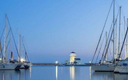 Новое здание - Apartment - Almerimar