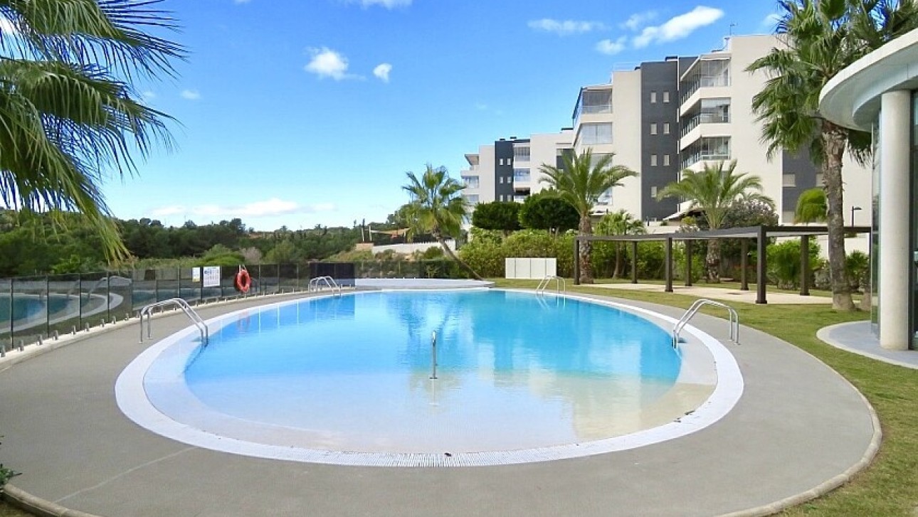 Resale - Apartment - Orihuela Costa - Villamartín