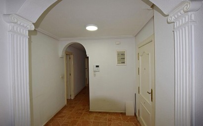 Resale - Apartment - Torrevieja - Centro ciudad