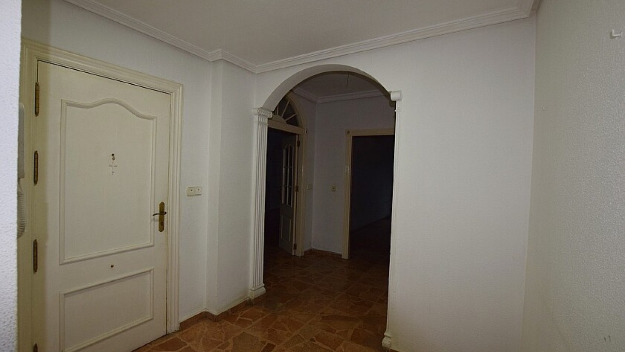Resale - Apartment - Torrevieja - Centro ciudad