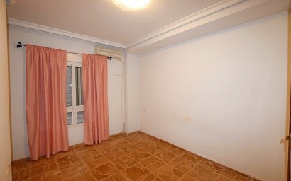 Resale - Apartment - Torrevieja - Centro ciudad