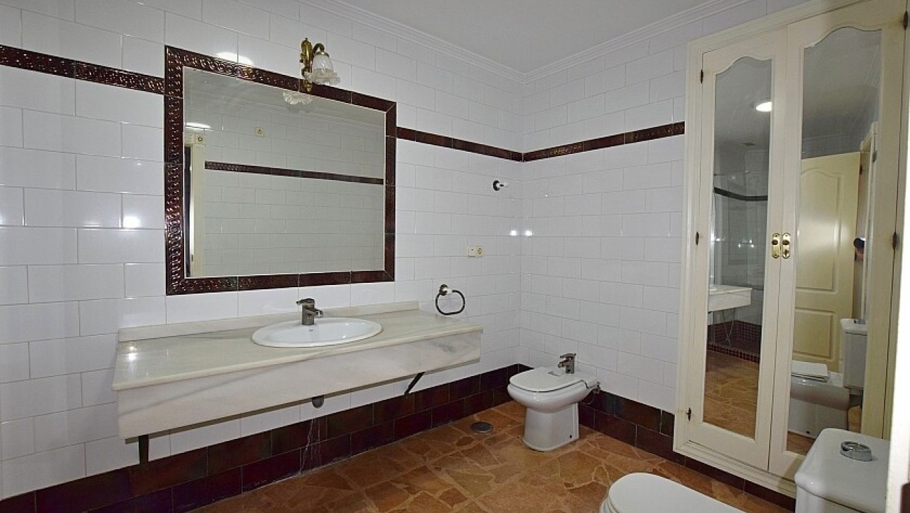 Resale - Apartment - Torrevieja - Centro ciudad