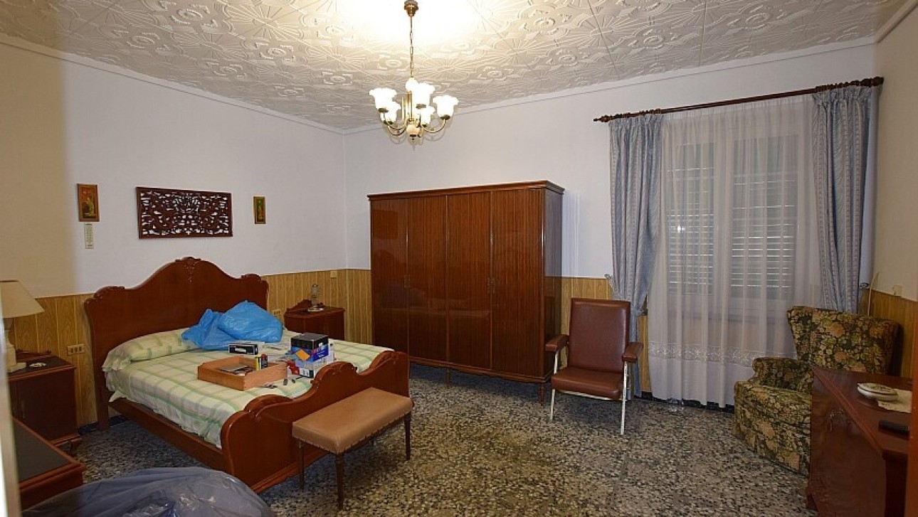 Resale - Villa - Torrevieja - Playa del Cura
