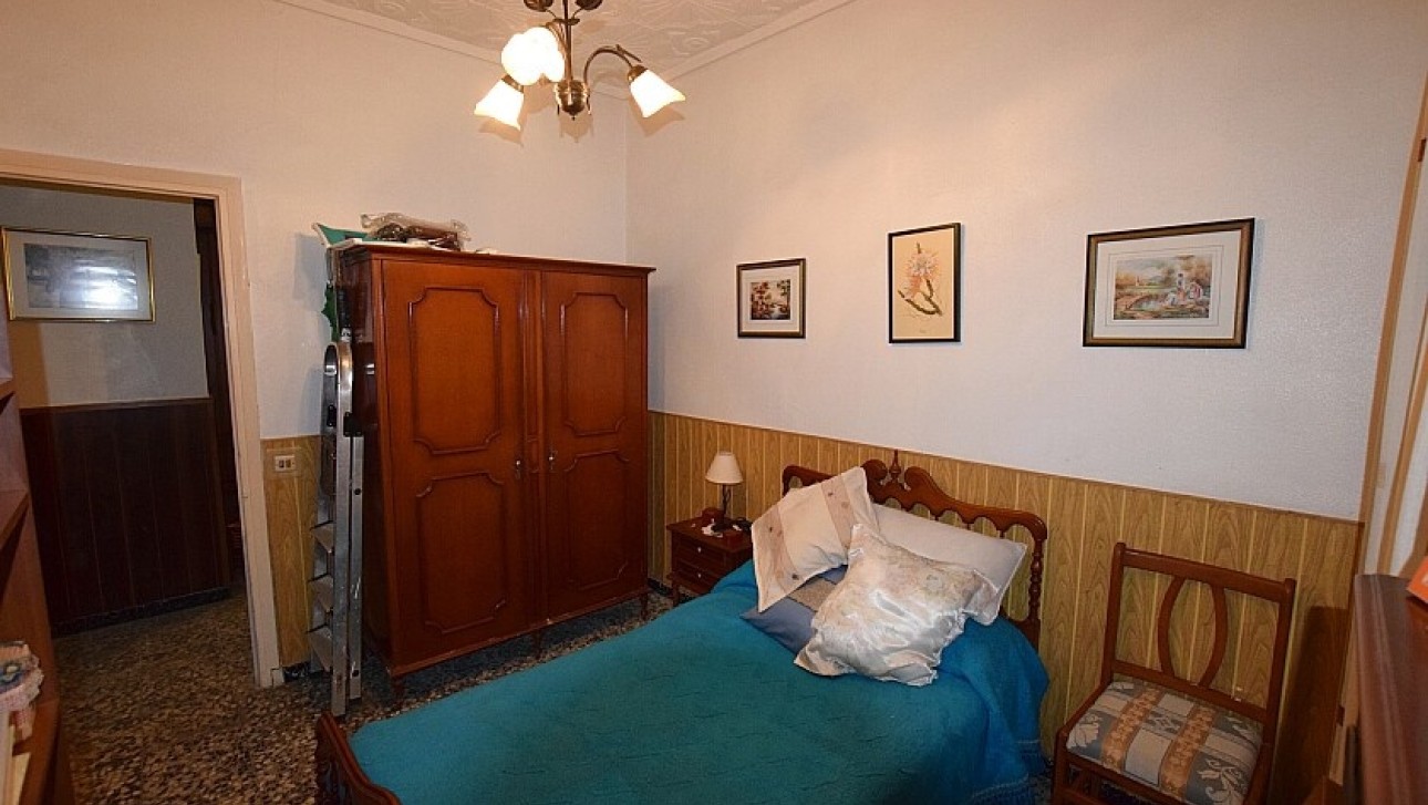 Resale - Villa - Torrevieja - Playa del Cura