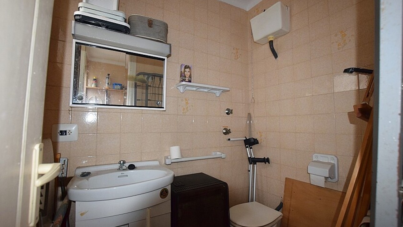 Resale - Villa - Torrevieja - Playa del Cura