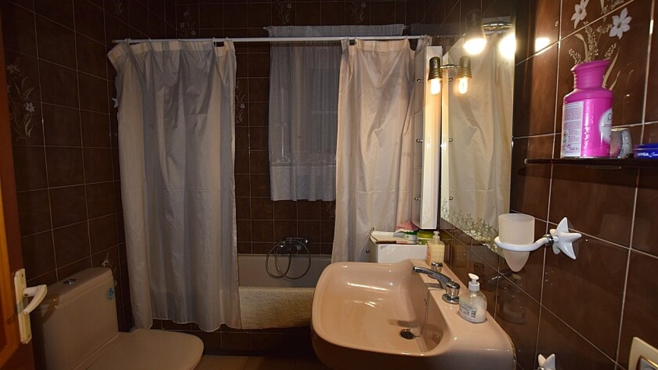 Resale - Villa - Torrevieja - Playa del Cura
