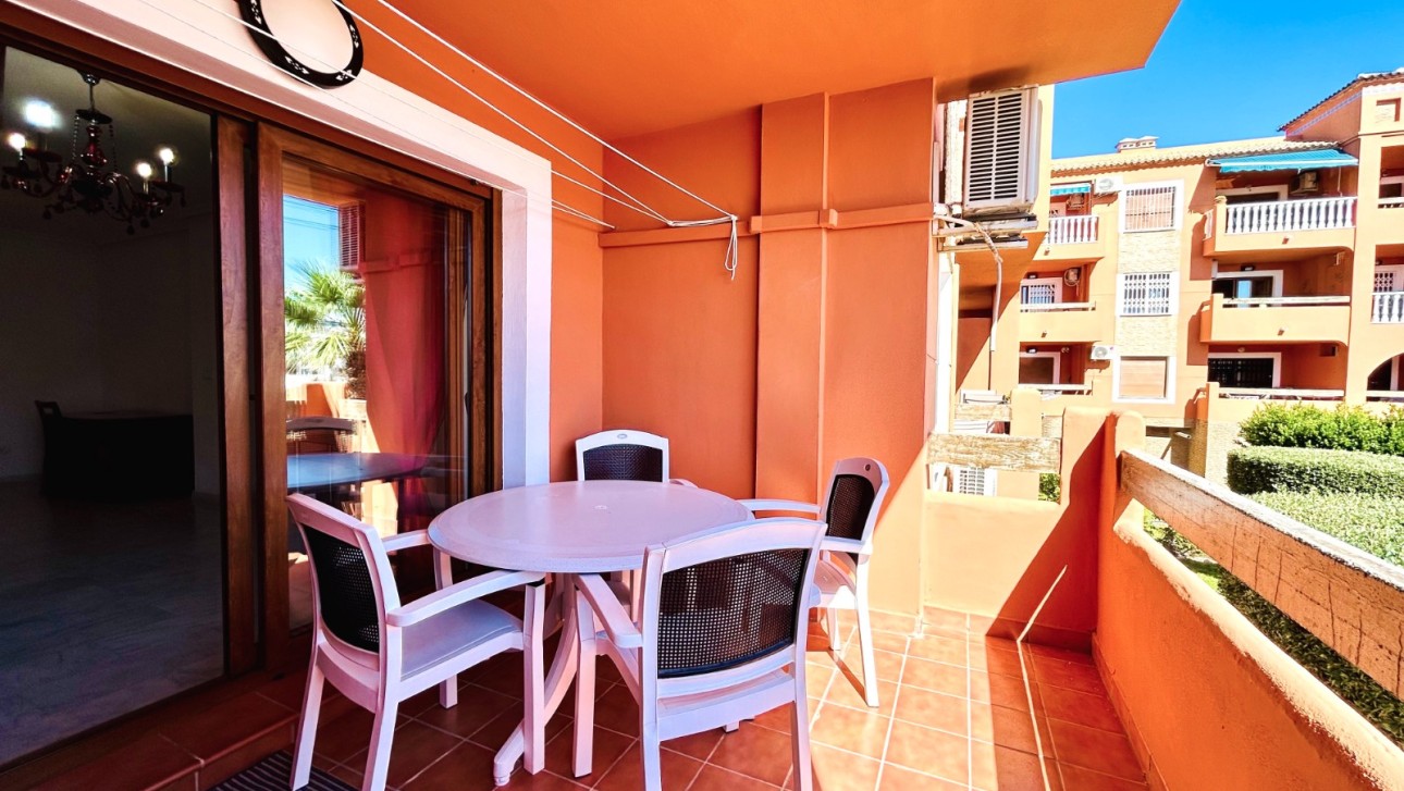 Resale - Apartment - Orihuela Costa - PAU 8