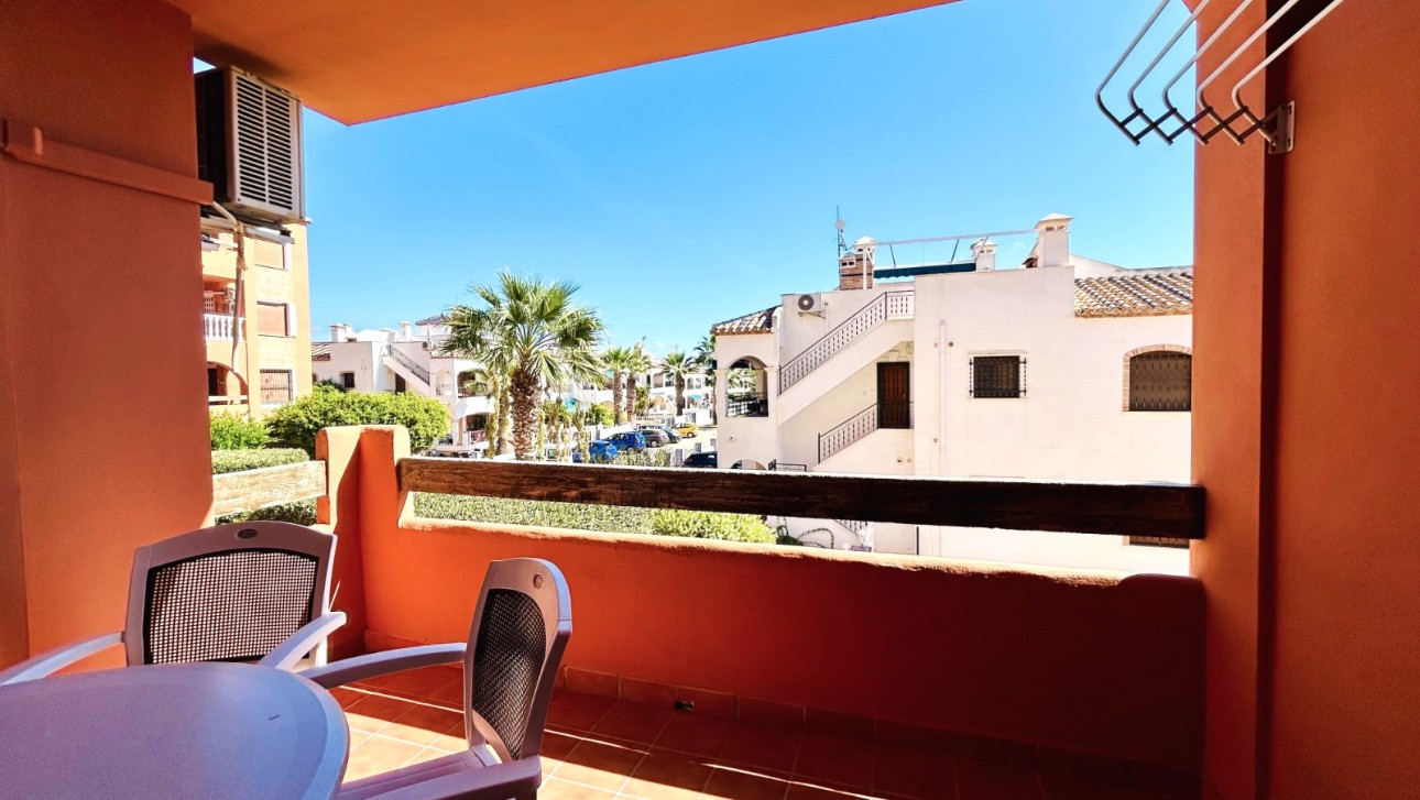 Resale - Apartment - Orihuela Costa - PAU 8