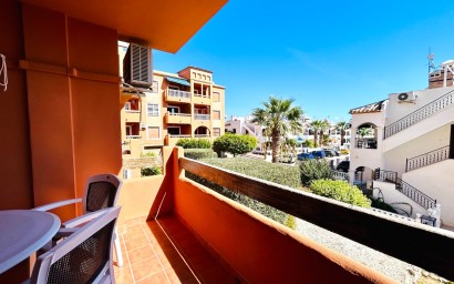Resale - Apartment - Orihuela Costa - PAU 8