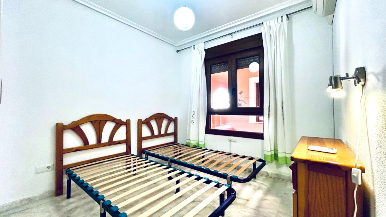 Resale - Apartment - Orihuela Costa - PAU 8