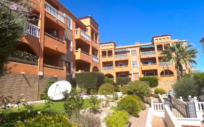 Resale - Apartment - Orihuela Costa - PAU 8