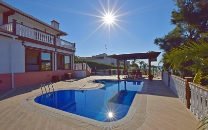 Resale - Villa - Orihuela Costa