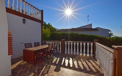 Resale - Villa - Orihuela Costa