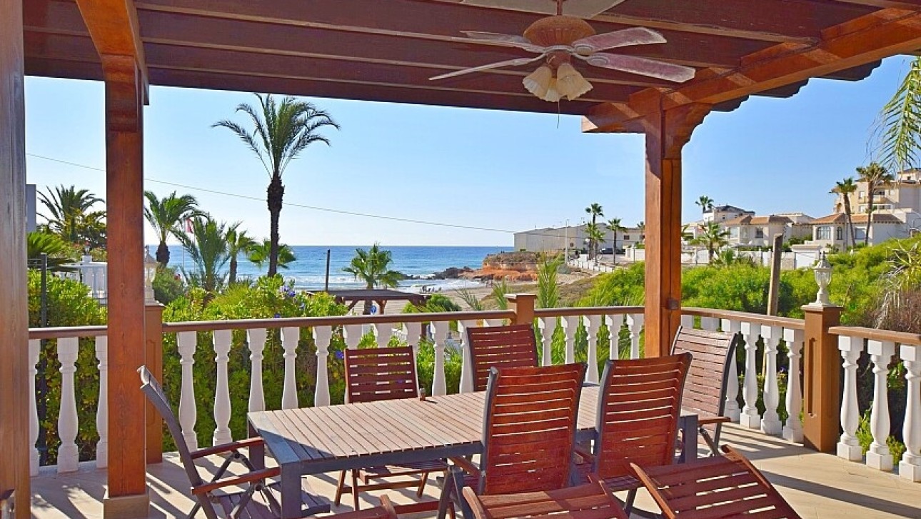 Resale - Villa - Orihuela Costa