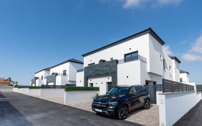 Nouvelle construction - Maison de ville - Gran Alacant