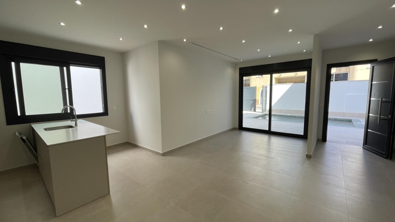 Obra nueva - Villa - Almoradí - Heredades