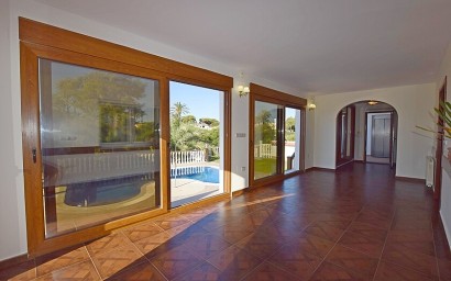 Resale - Villa - Orihuela Costa