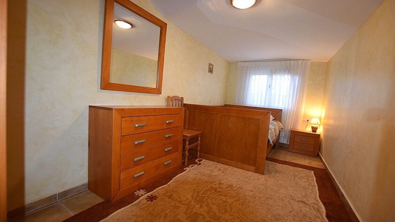 Resale - Villa - Orihuela Costa