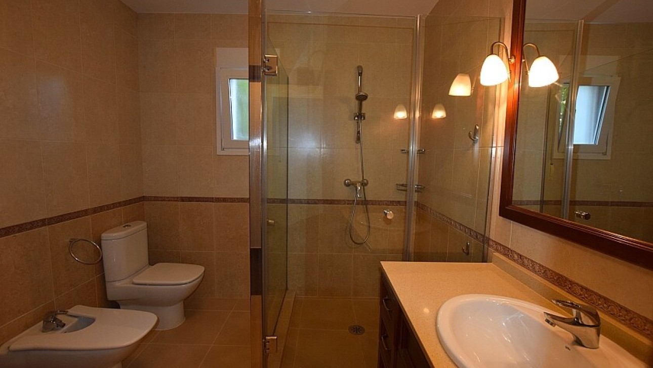 Resale - Villa - Orihuela Costa