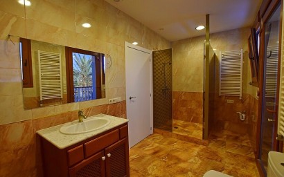 Resale - Villa - Orihuela Costa
