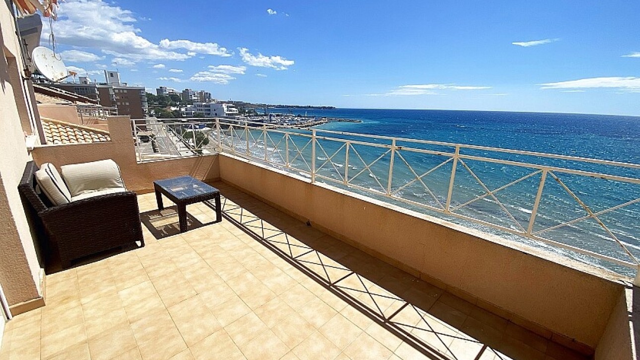 Resale - Semidetached villa - Orihuela Costa - Dehesa de campoamor