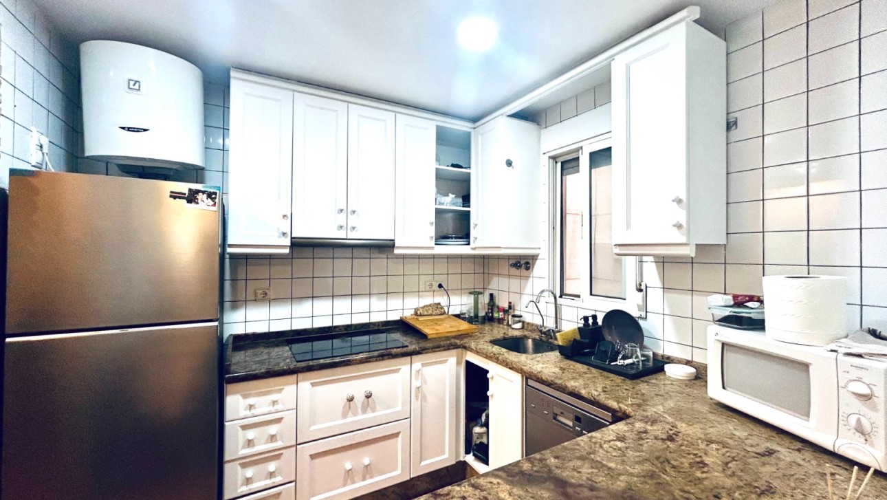 Herverkoop - Apartment - Torrevieja - Playa del Acequión