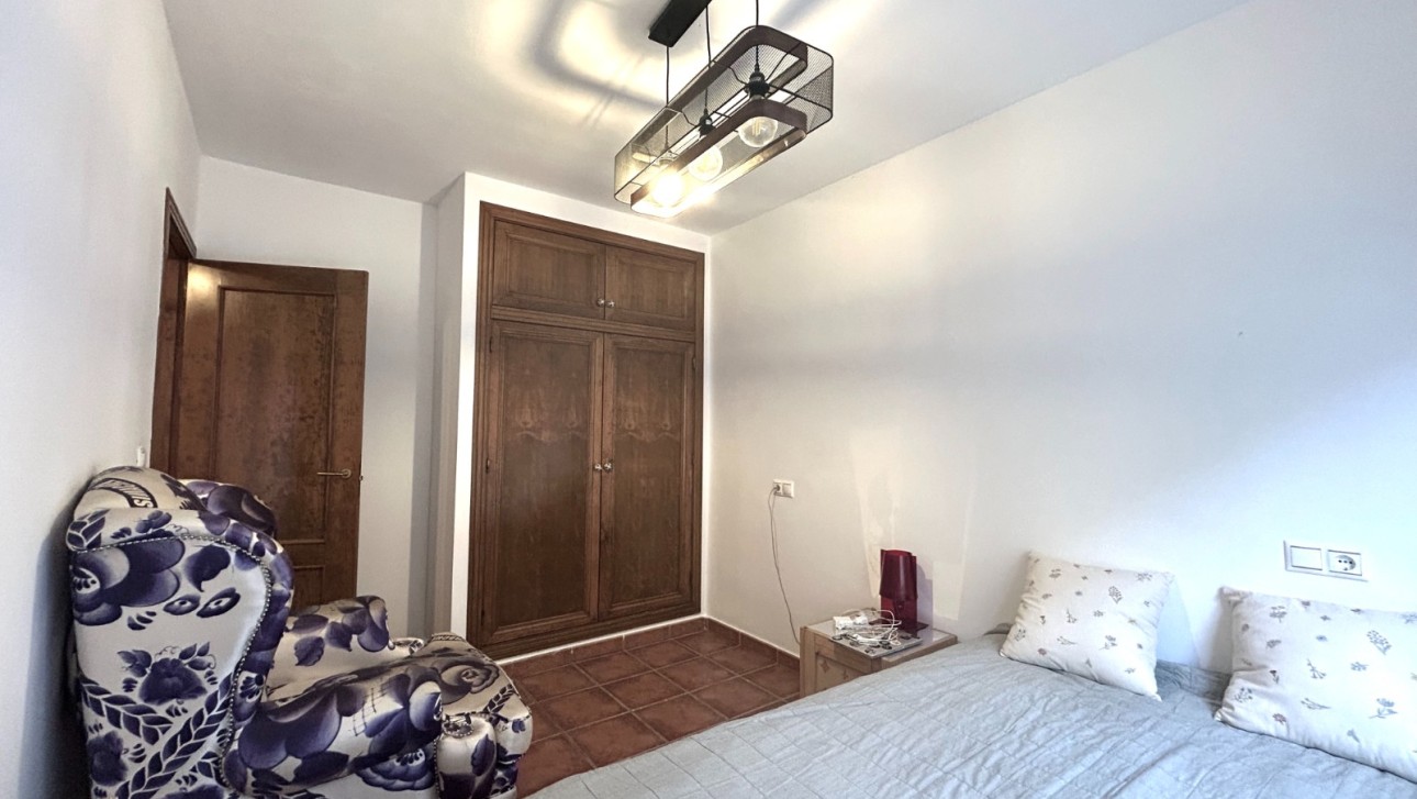 Herverkoop - Apartment - Torrevieja - Playa del Acequión