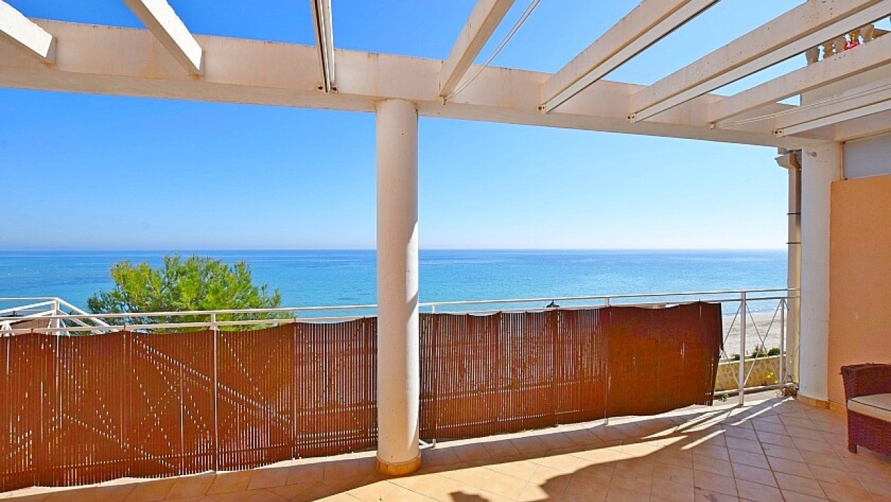 Resale - Semidetached villa - Orihuela Costa - Dehesa de campoamor