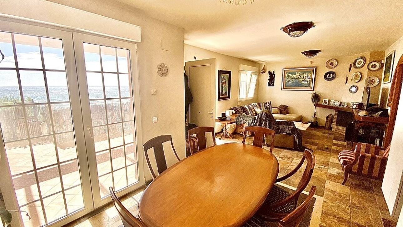 Resale - Semidetached villa - Orihuela Costa - Dehesa de campoamor