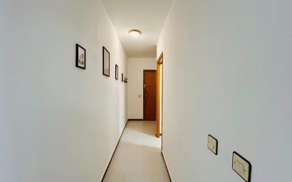 Resale - Apartment - Torrevieja - Playa de los Locos