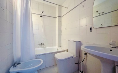 Resale - Apartment - Torrevieja - Playa de los Locos