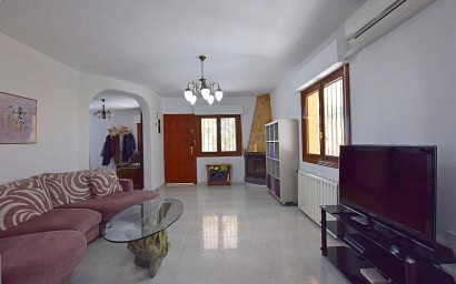 Resale - Villa - Orihuela Costa - Villamartin area