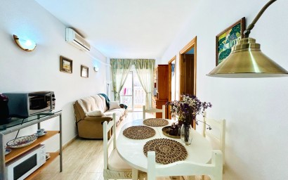 Resale - Apartment - Torrevieja - Centro