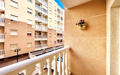 Resale - Apartment - Torrevieja - Centro