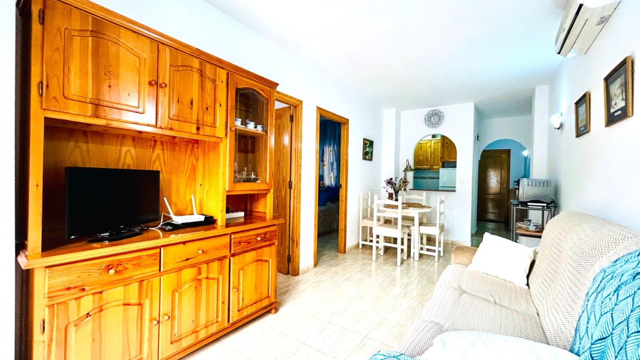 Resale - Apartment - Torrevieja - Centro
