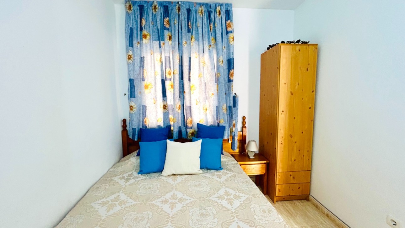 Resale - Apartment - Torrevieja - Centro