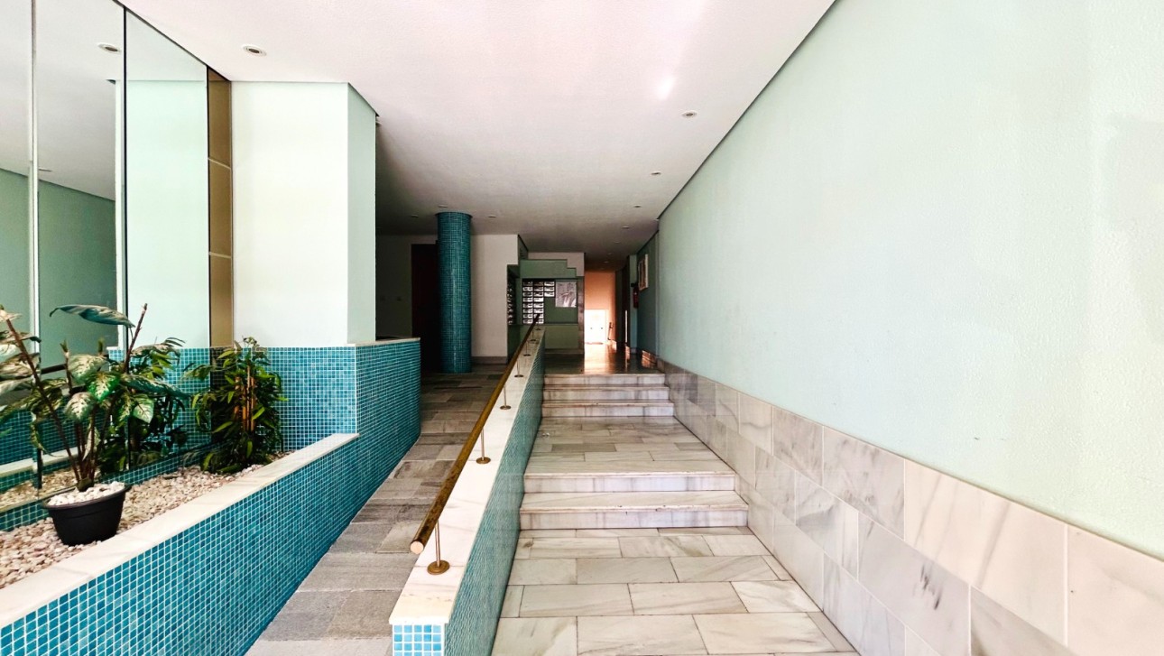 Resale - Apartment - Torrevieja - Centro