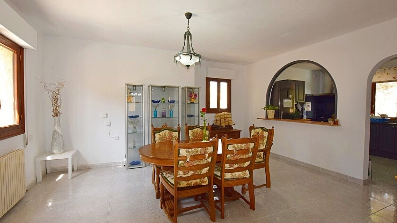 Resale - Villa - Orihuela Costa - Villamartin area