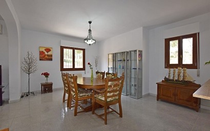 Resale - Villa - Orihuela Costa - Villamartin area