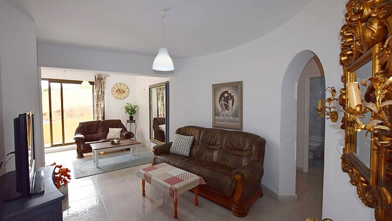 Resale - Villa - Orihuela Costa - Villamartin area