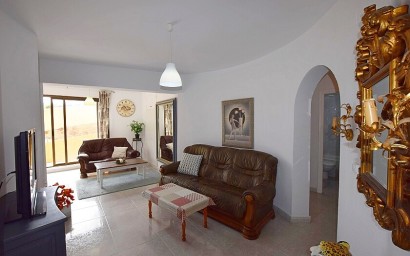 Resale - Villa - Orihuela Costa - Villamartin area