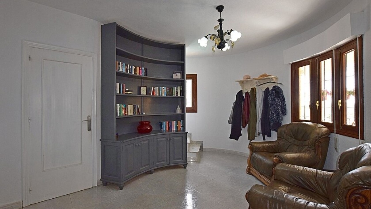Resale - Villa - Orihuela Costa - Villamartin area