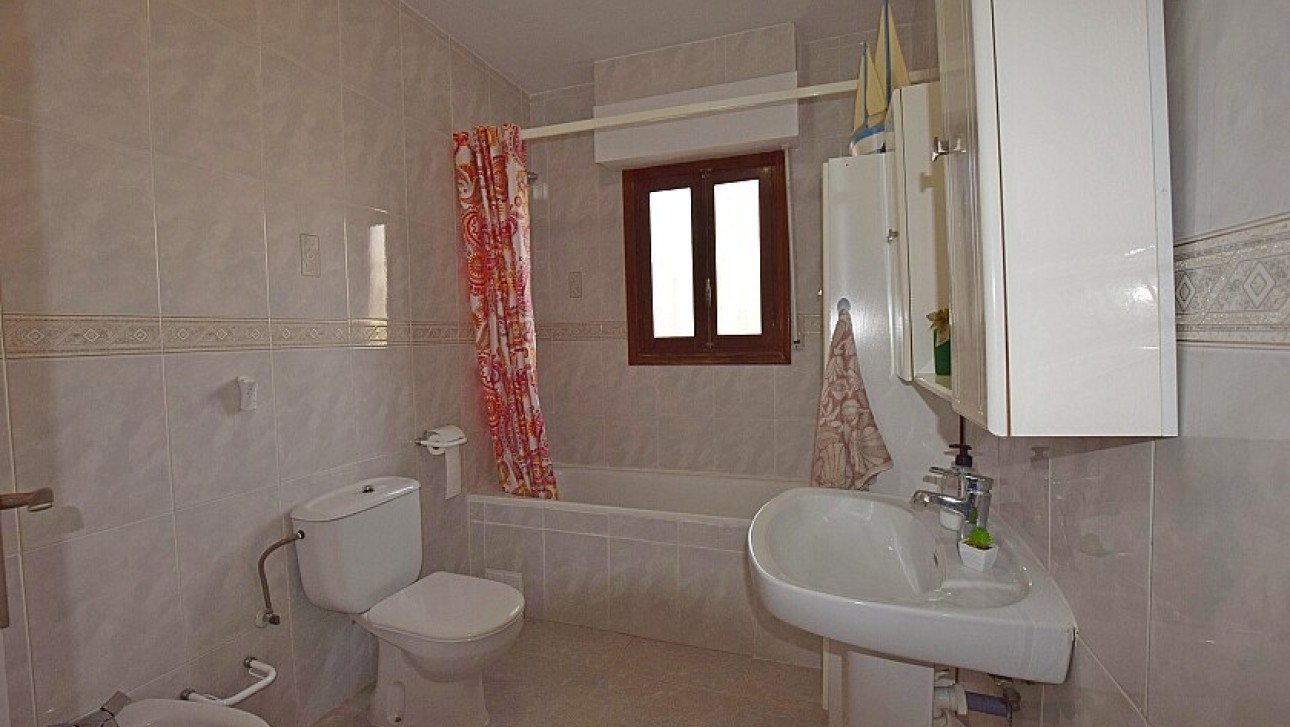 Resale - Villa - Orihuela Costa - Villamartin area