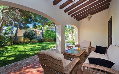 Resale - Villa - Punta Prima