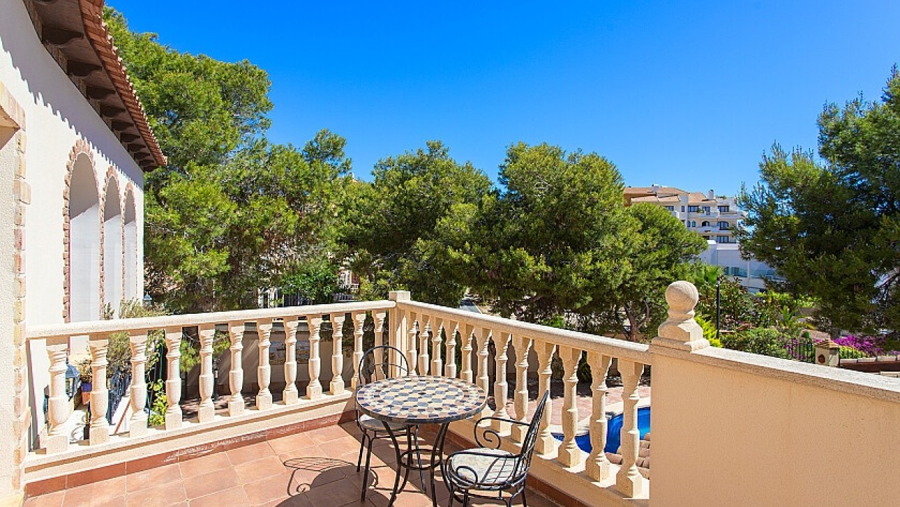 Resale - Villa - Punta Prima