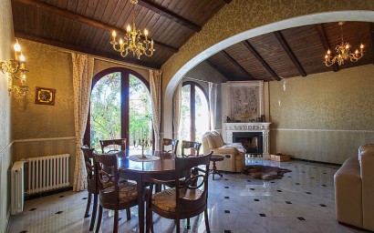Resale - Villa - Punta Prima