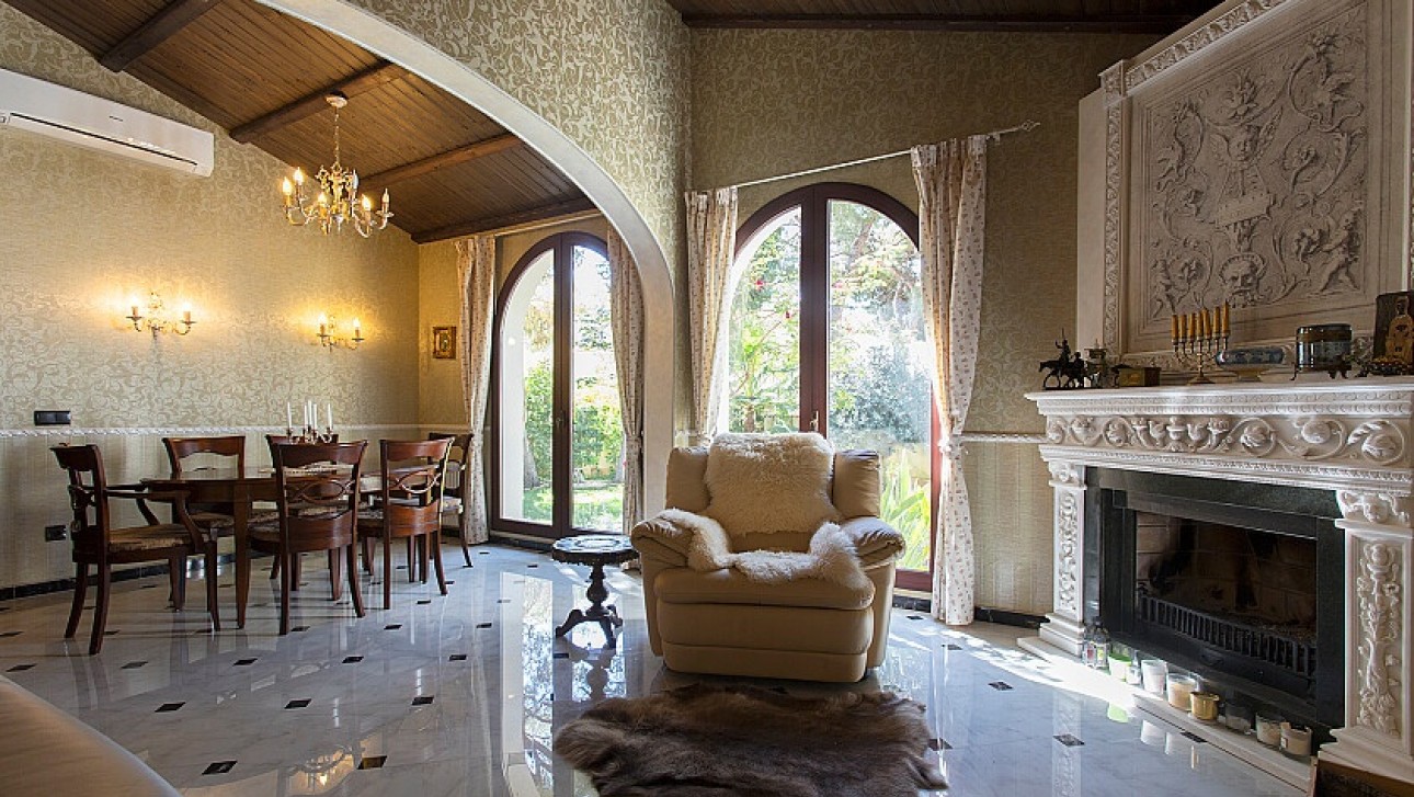 Resale - Villa - Punta Prima