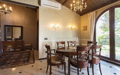 Resale - Villa - Punta Prima
